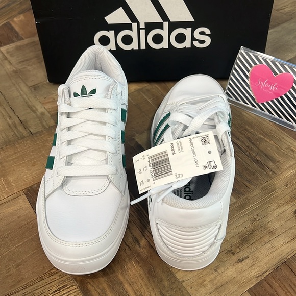 💚Adidas HARD COURT LOW J NWT - Picture 3 of 7